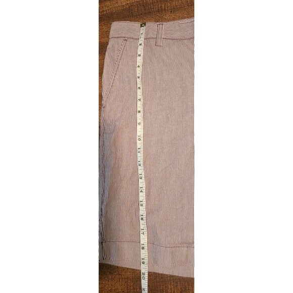 Club Room Casual Shorts Burgundy White Striped Seersucker Mid Length Men's 34 - Picture 8 of 9